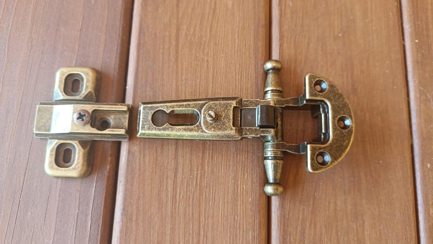 Cerniere Mobili Antichi Cerniera Ante in Battuta Arte Povera stile antico completa di basetta, Finitura bronzata scodellino 27 - puntoluceled