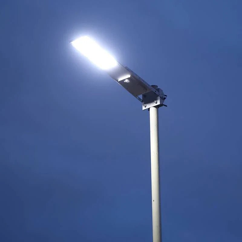 Faro Led Armatura con Pannello Solare - puntoluceled