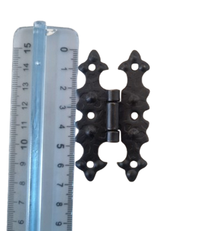Cerniera Rustica Decorativa ferro Battuto Stile Antico Arte Povera Barocco Retrò con Ali Piane Mobili Legno Porte Armadietti Nero A0158