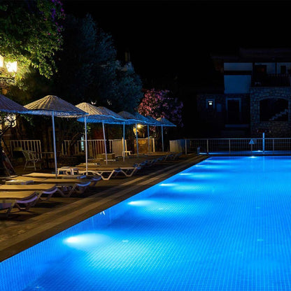 Lampada Faretto Led da piscina lampadina 35W 12V vetro da incasso PAR56 Luce Bianca Fredda 6400K IP68 - puntoluceled