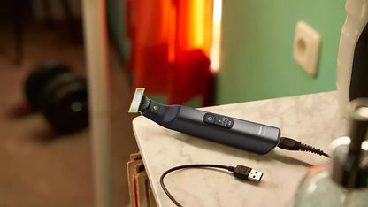PHILIPS ONEBLADE 360 QP6652/61 KIT REGOLABARBA + BODY